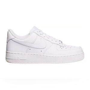Nike Women's Air Force 1 '07 Shoes